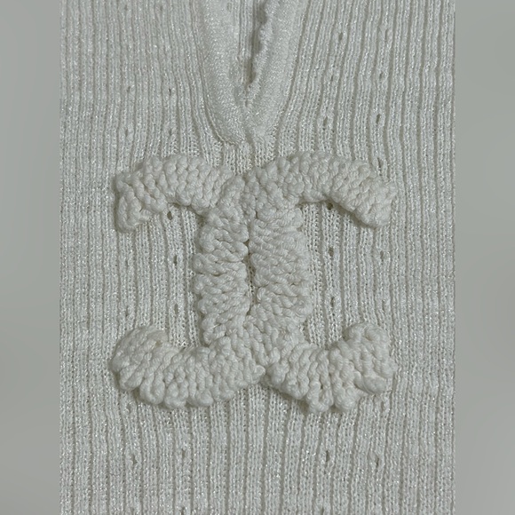 Chanel Sleeveless Top  40 - Picture 7 of 11